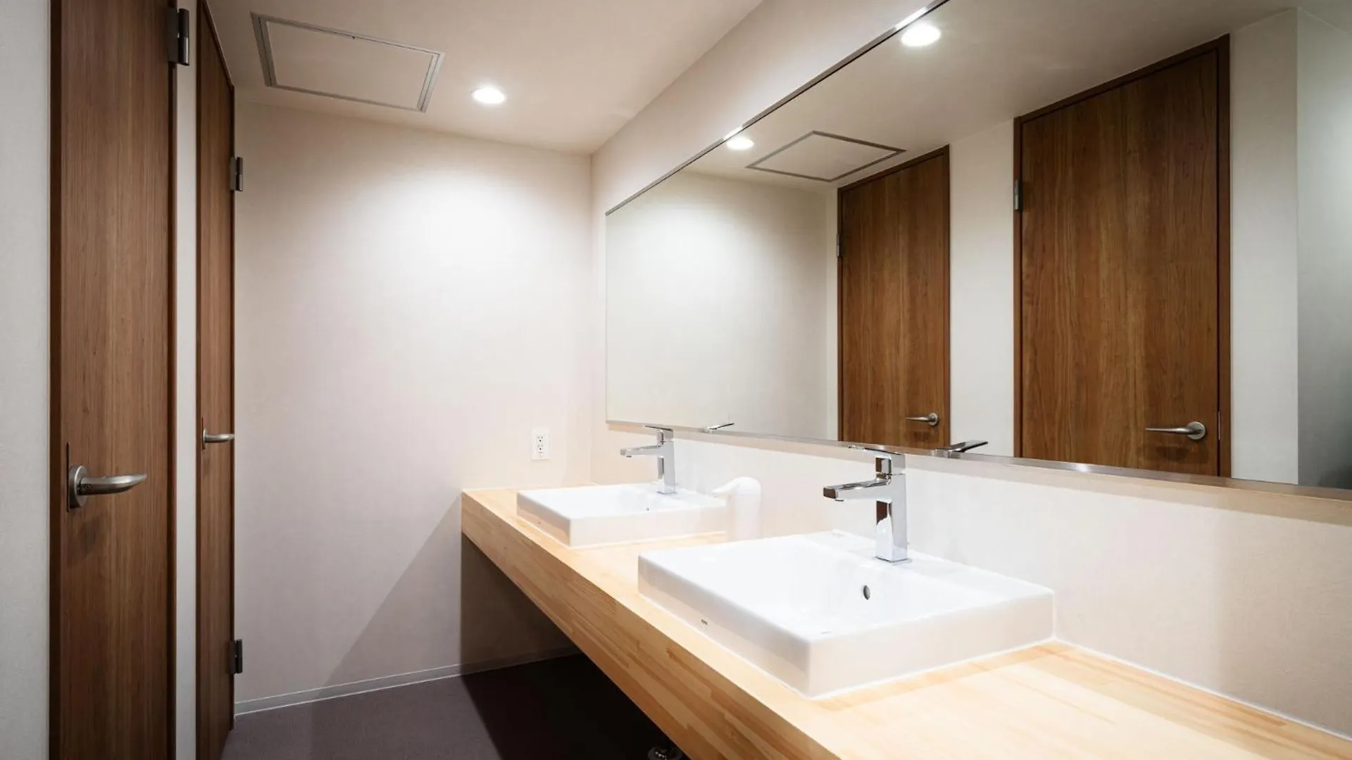 Manga Art Hotel, Bakurocho - Vacation Stay 24887V Tokyo Hotel